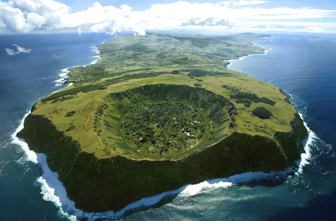 南美洲的神秘岛屿——复活节岛