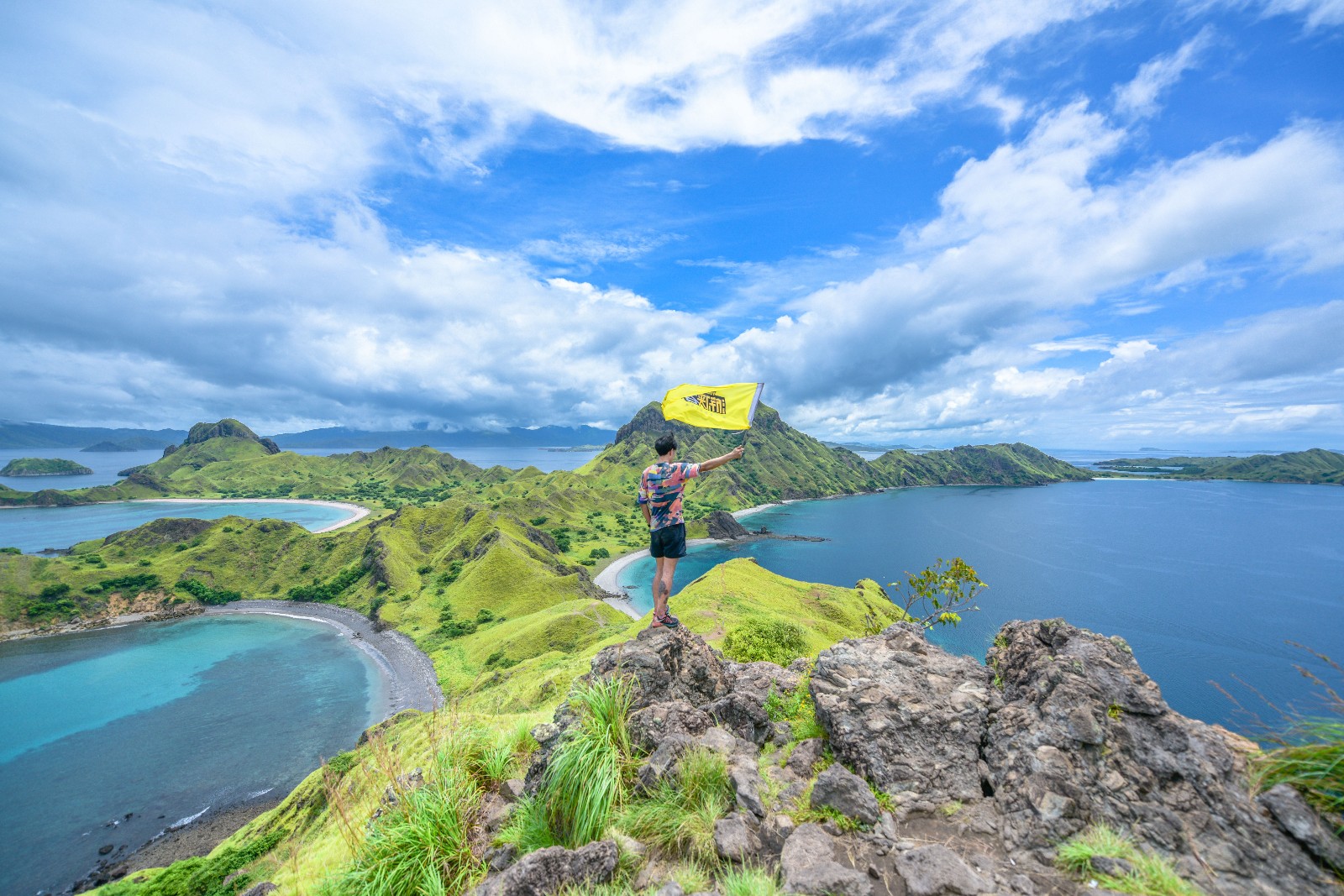 2019去印尼科莫多岛旅游，除了粉色沙滩还能玩什么？科莫多岛景点玩法指南 