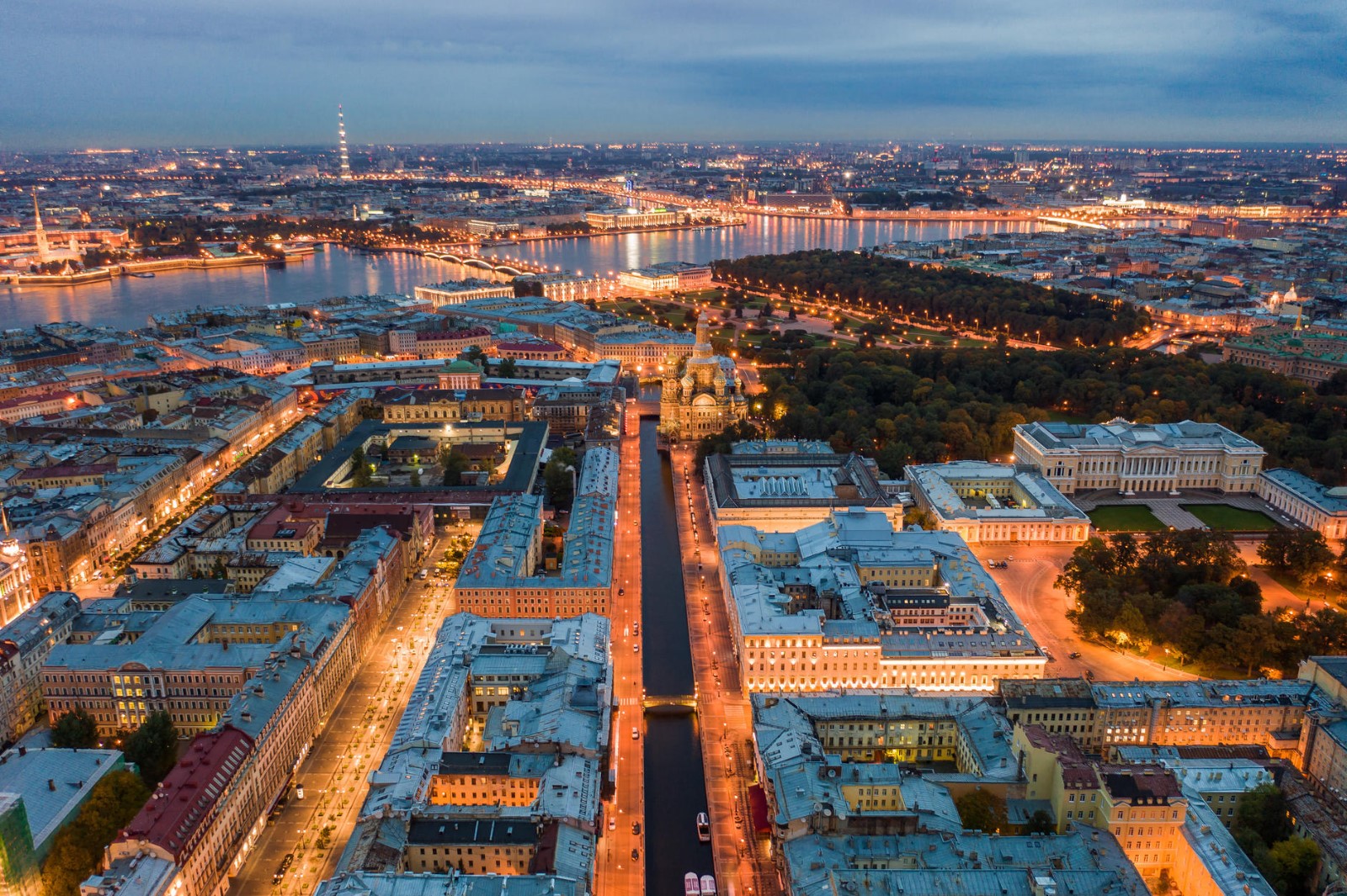 圣彼得堡旅行小贴士，带你游圣彼得堡的两宫一殿